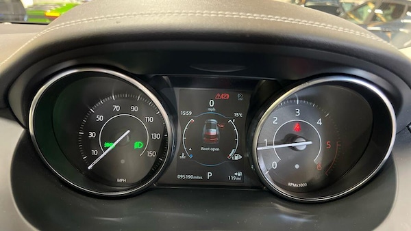 Used Jaguar E-Pace 2019 for sale - 76214063: Photo 9