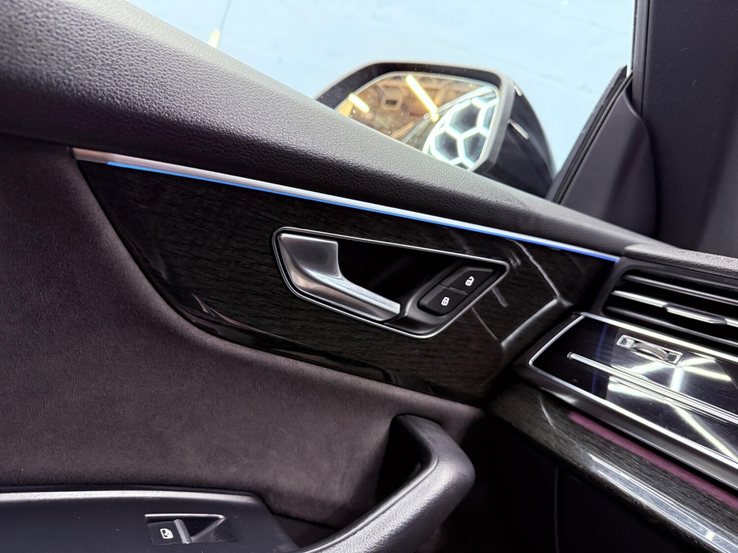 Used Audi Q8 2021 for sale - 78205286: Photo 23