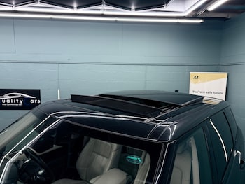 Used Land Rover Range Rover Sport 2019 for sale - 79132942: Photo