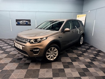 Used Land Rover Discovery Sport 2016 for sale - 77794302: Photo