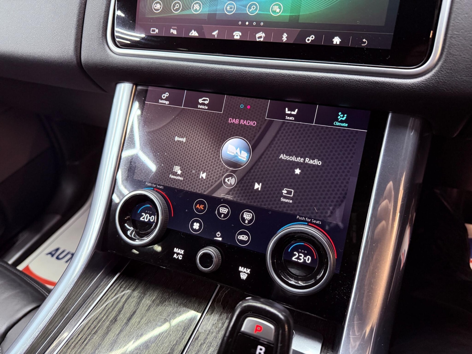 Used Land Rover Range Rover Sport 2018 for sale - 77230524: Photo 10