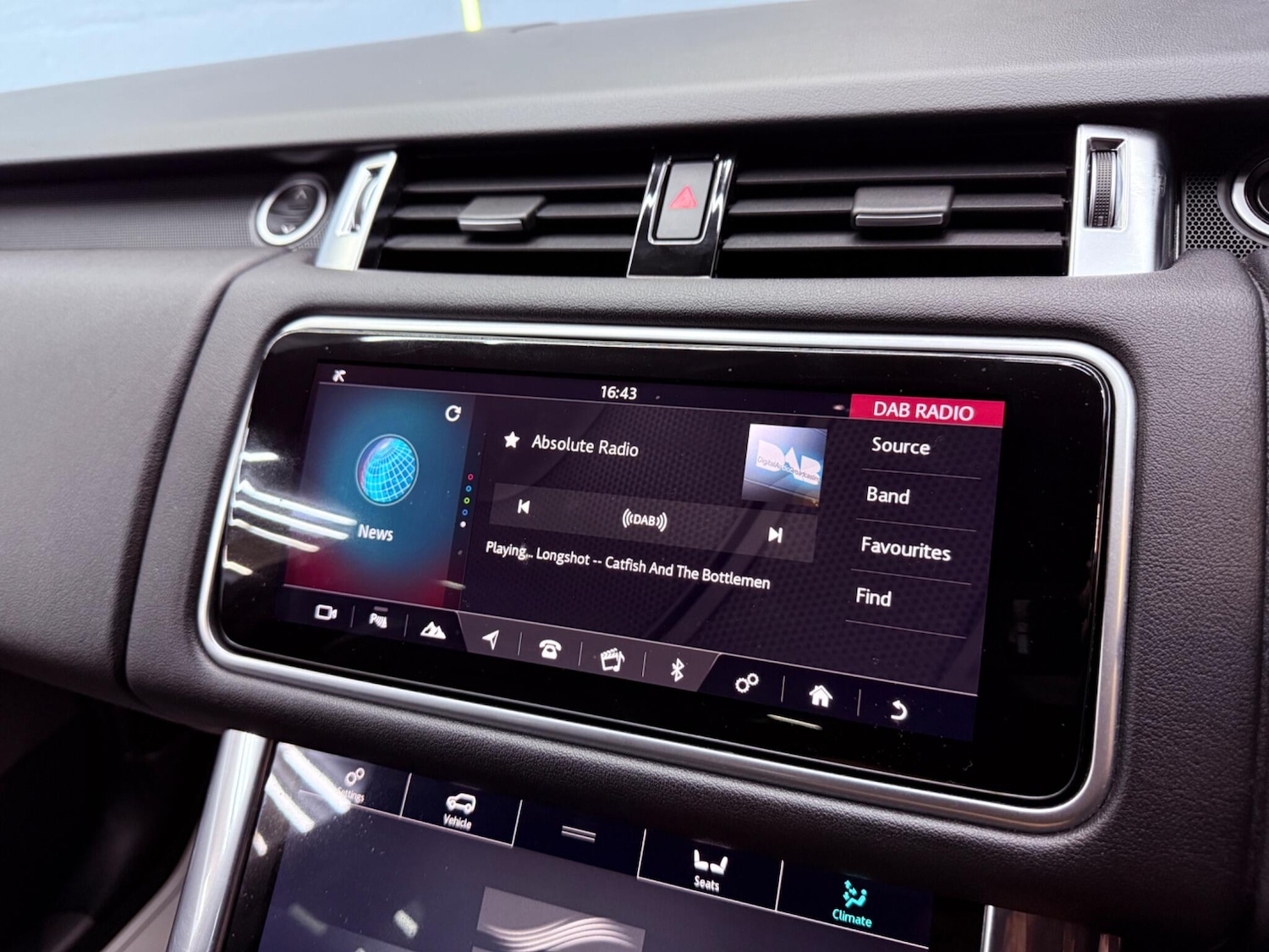 Used Land Rover Range Rover Sport 2018 for sale - 77230524: Photo 14