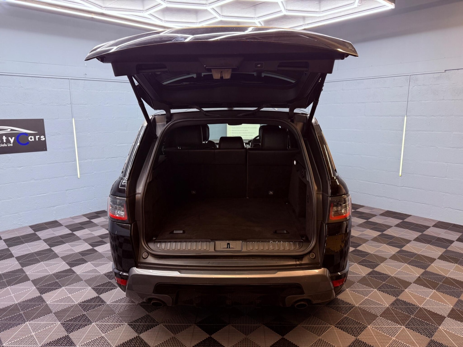 Used Land Rover Range Rover Sport 2018 for sale - 77230524: Photo 47