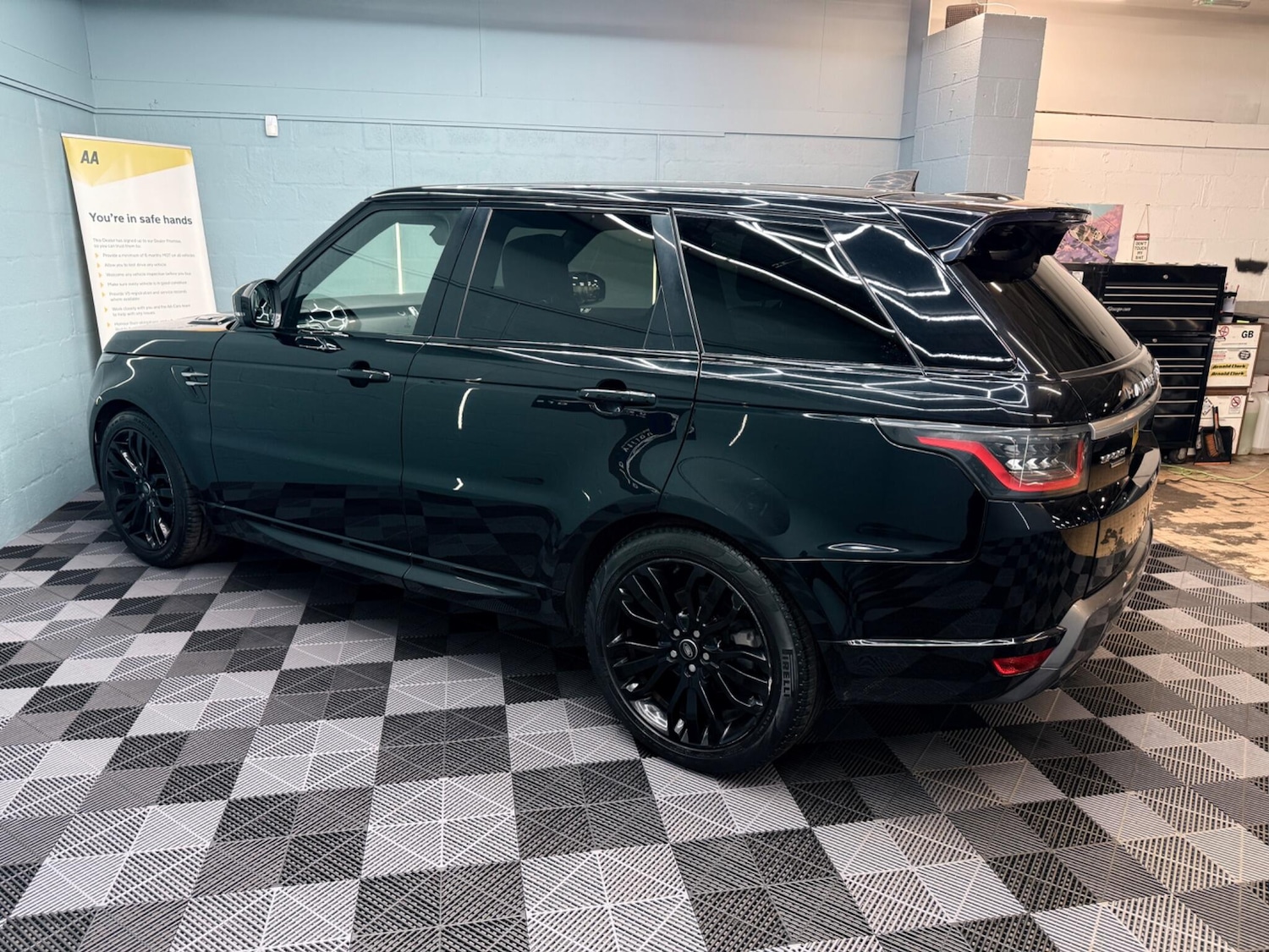 Used Land Rover Range Rover Sport 2018 for sale - 77230524: Photo 67