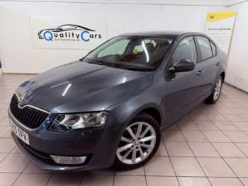 2015 (15) - 1.6 TDI Elegance DSG Euro 5 (s/s) 5dr