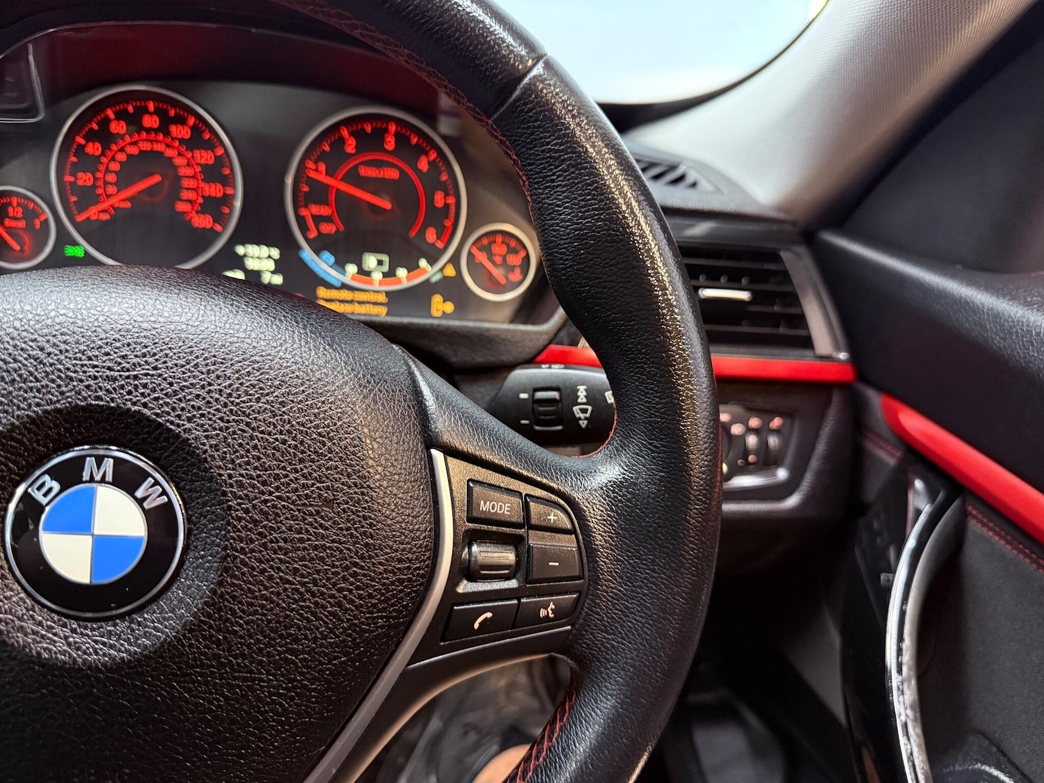 Used BMW 3 Series Gran Turismo 2013 for sale - 75928553: Photo 16