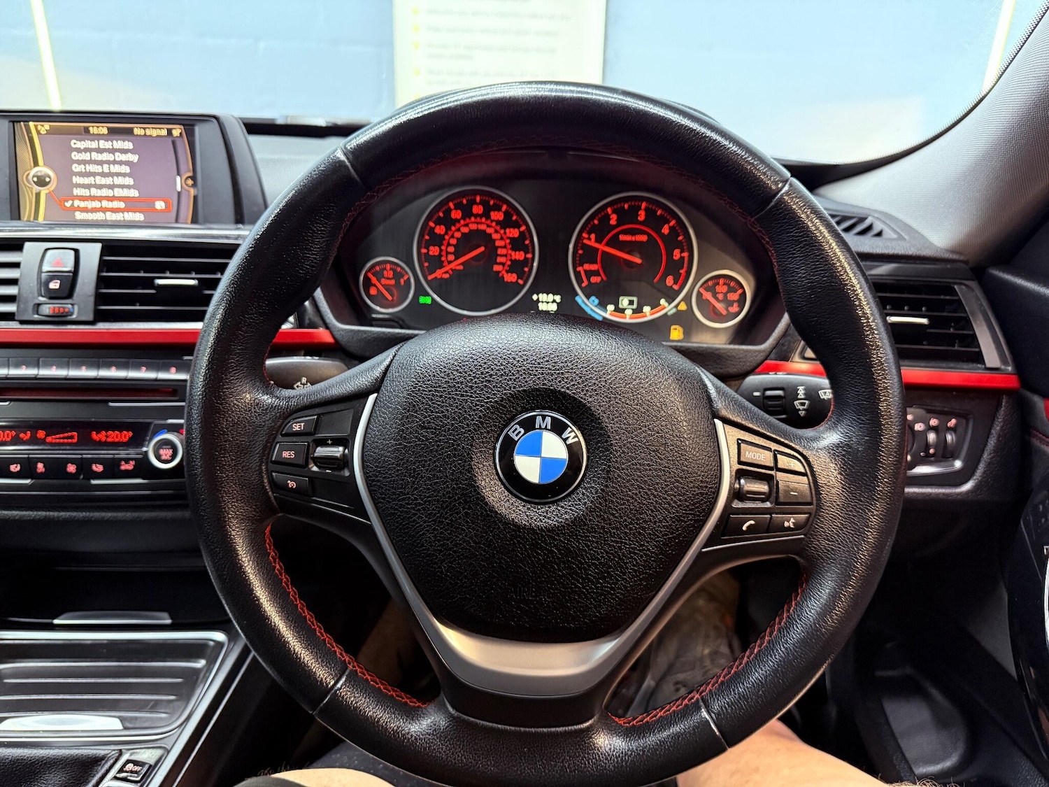 Used BMW 3 Series Gran Turismo 2013 for sale - 75928553: Photo 18