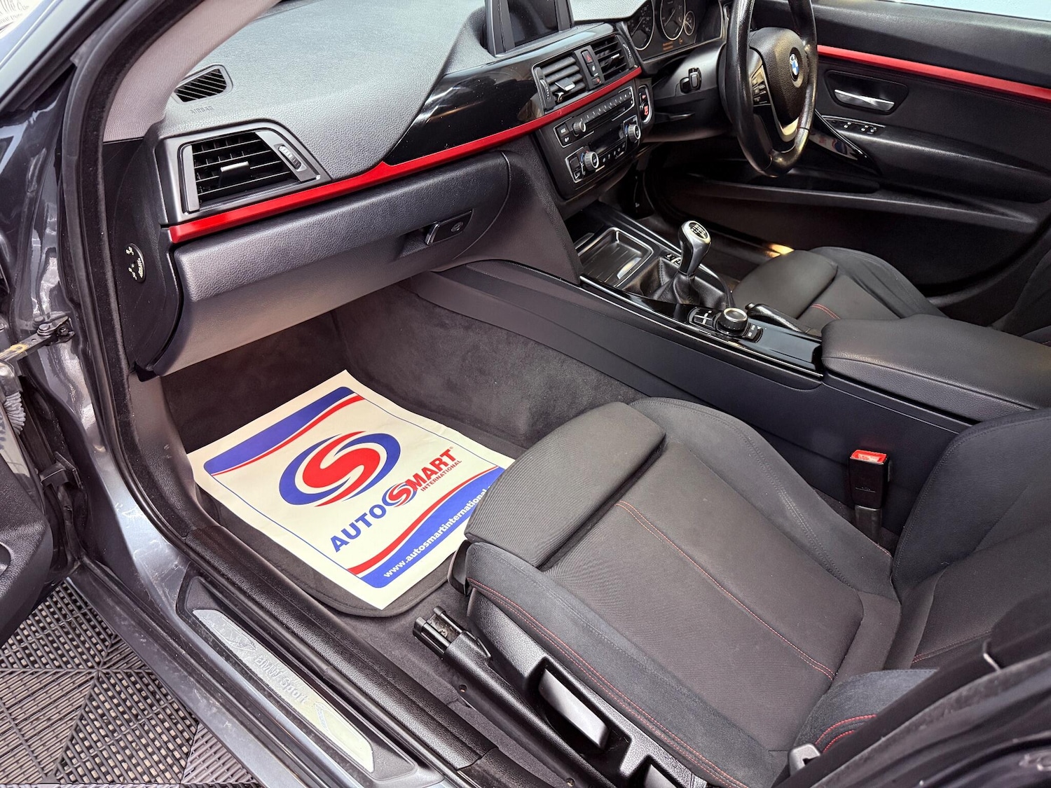 Used BMW 3 Series Gran Turismo 2013 for sale - 75928553: Photo 24