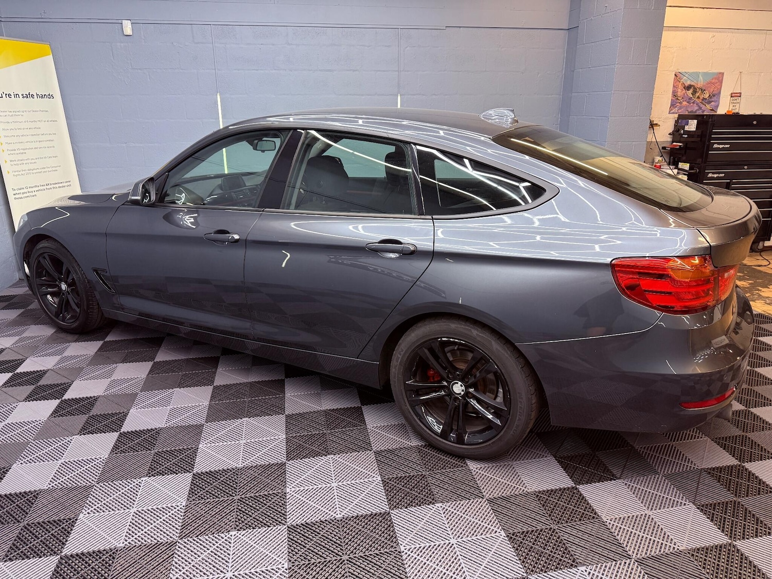 Used BMW 3 Series Gran Turismo 2013 for sale - 75928553: Photo 46