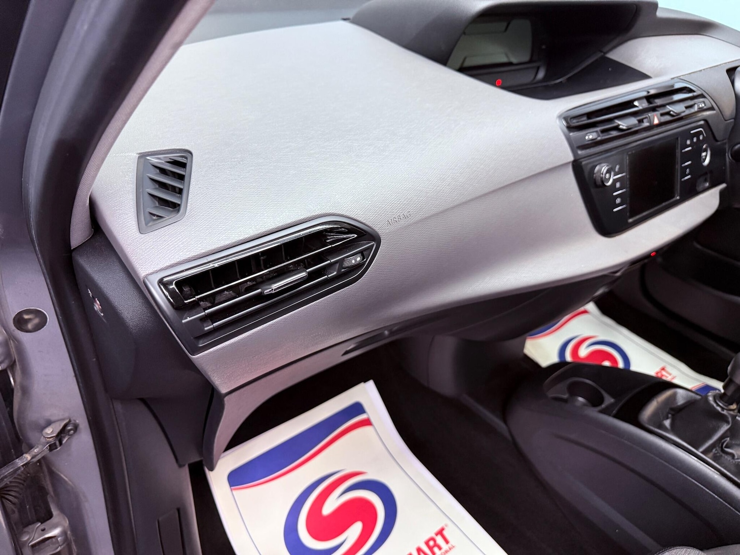 Used Citroen C4 Grand Picasso 2017 for sale - 76994546: Photo 25