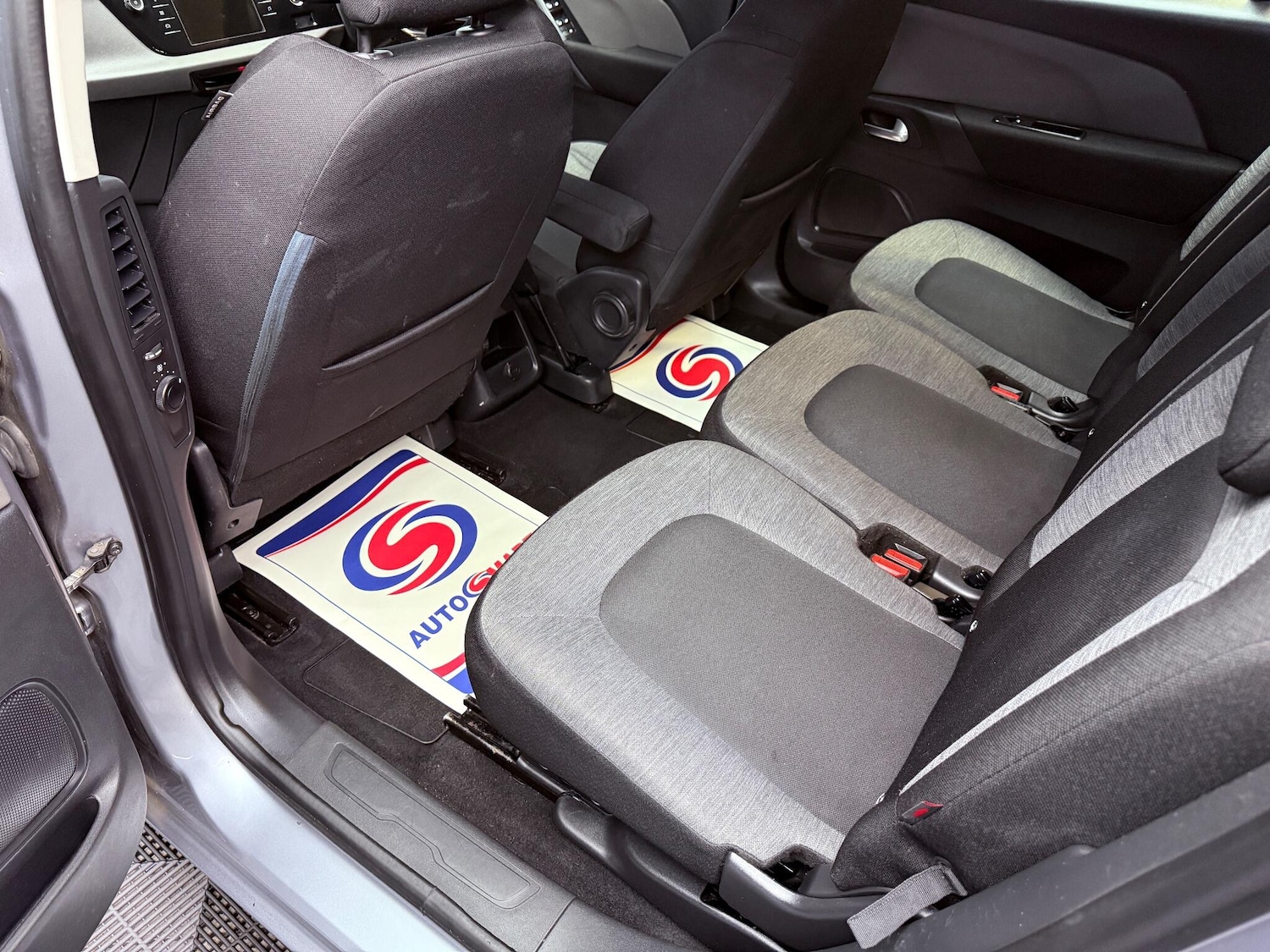 Used Citroen C4 Grand Picasso 2017 for sale - 76994546: Photo 30