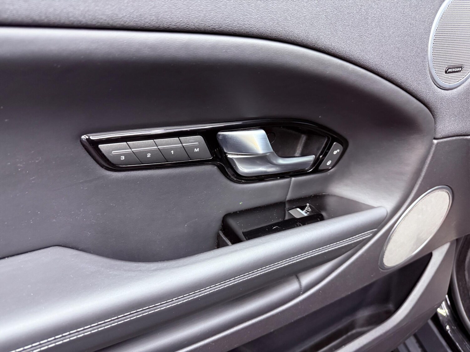 Used Land Rover Range Rover Evoque 2016 for sale - 77683228: Photo 27