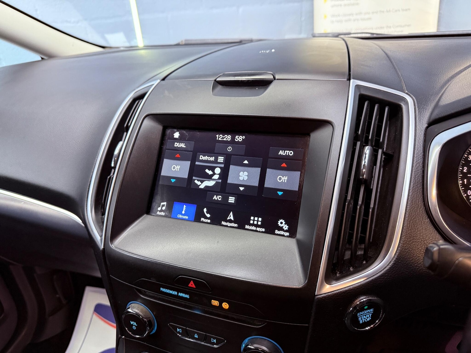 Used Ford S-Max 2016 for sale - 76433354: Photo 16