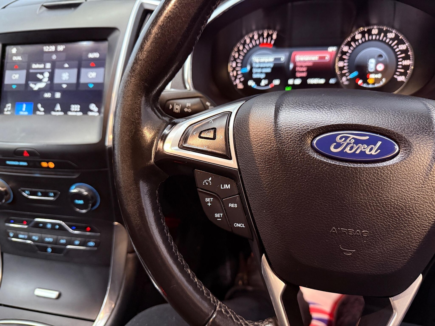 Used Ford S-Max 2016 for sale - 76433354: Photo 21