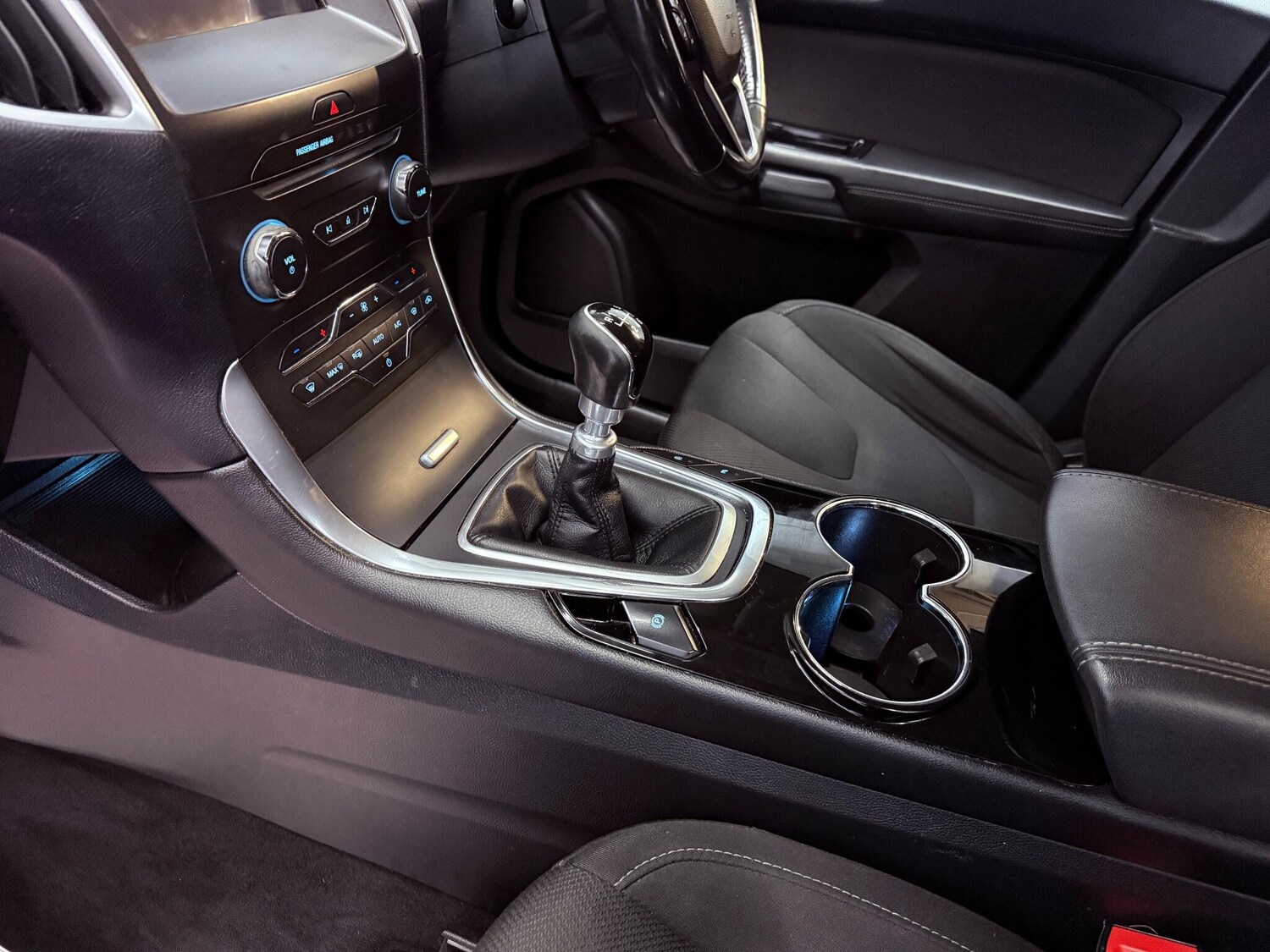 Used Ford S-Max 2016 for sale - 76433354: Photo 28