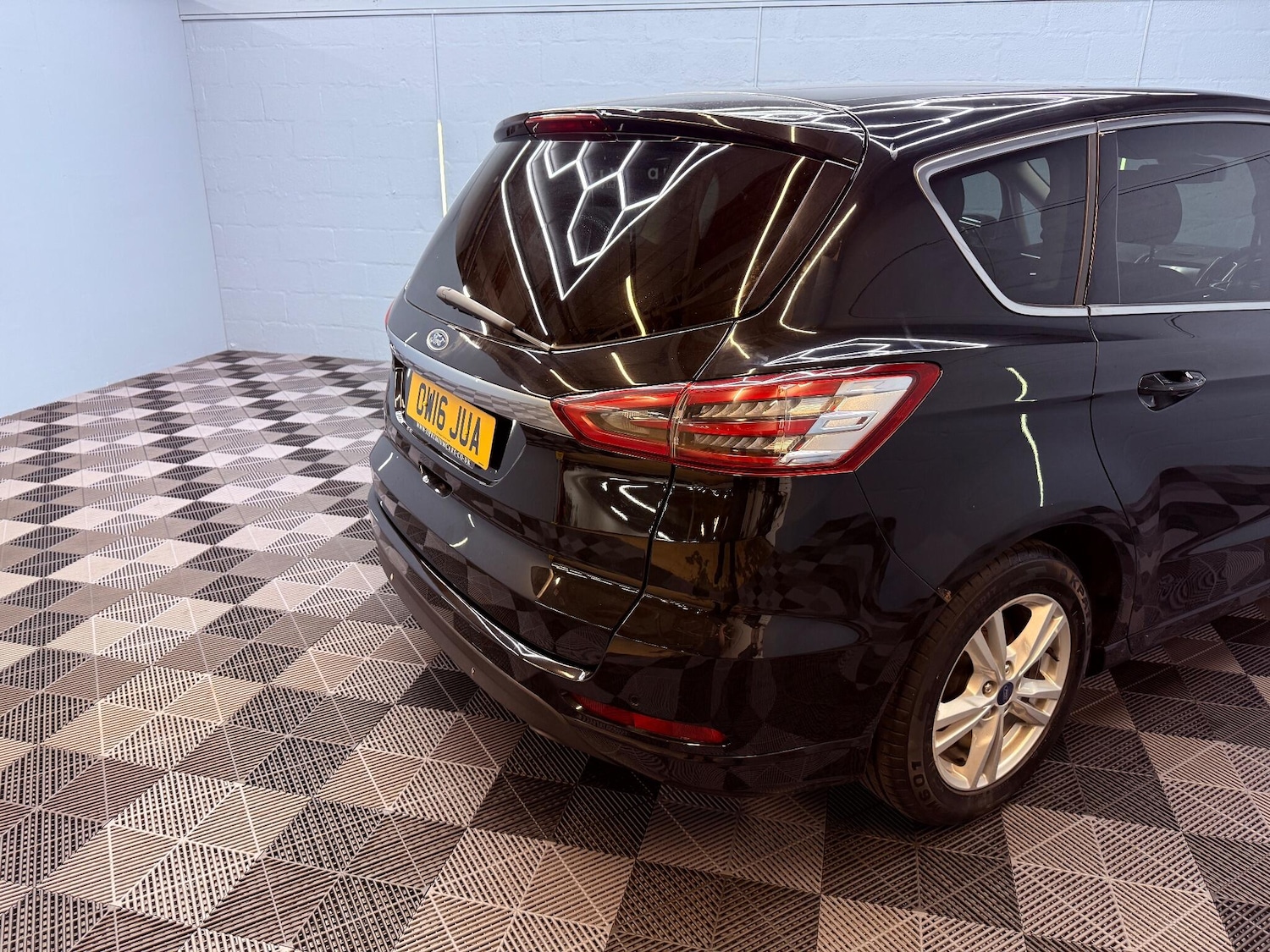 Used Ford S-Max 2016 for sale - 76433354: Photo 38