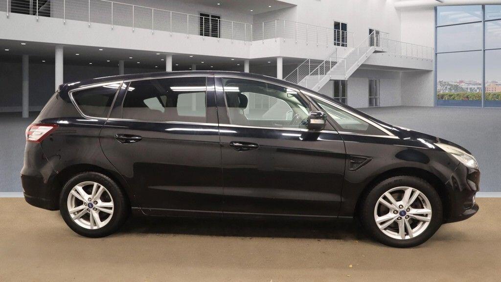 Used Ford S-Max 2016 for sale - 76433354: Photo 5