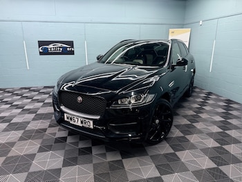 Used Jaguar F-Pace 2018 for sale - 78902161: Photo