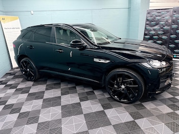 Used Jaguar F-Pace 2018 for sale - 78902161: Photo