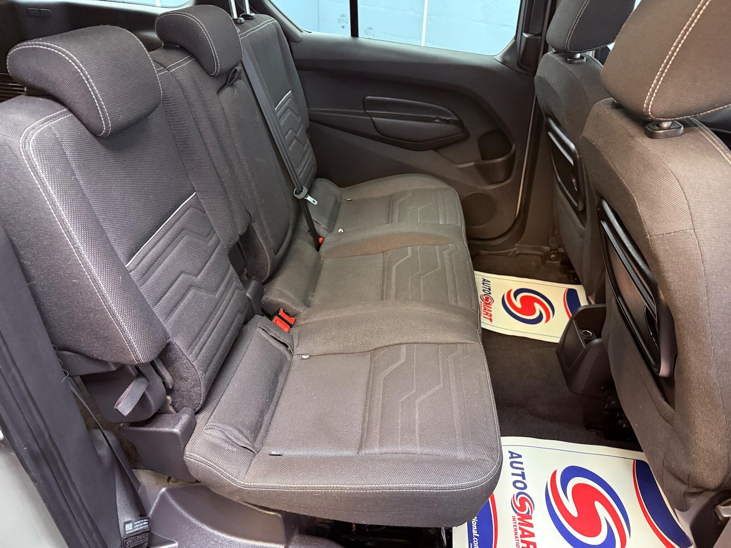 Used Ford Grand Tourneo Connect 2014 for sale - 76671621: Photo 15