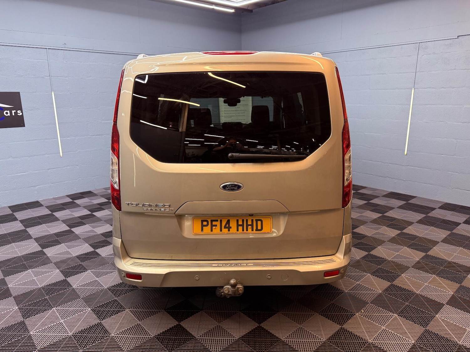 Used Ford Grand Tourneo Connect 2014 for sale - 76671621: Photo 8