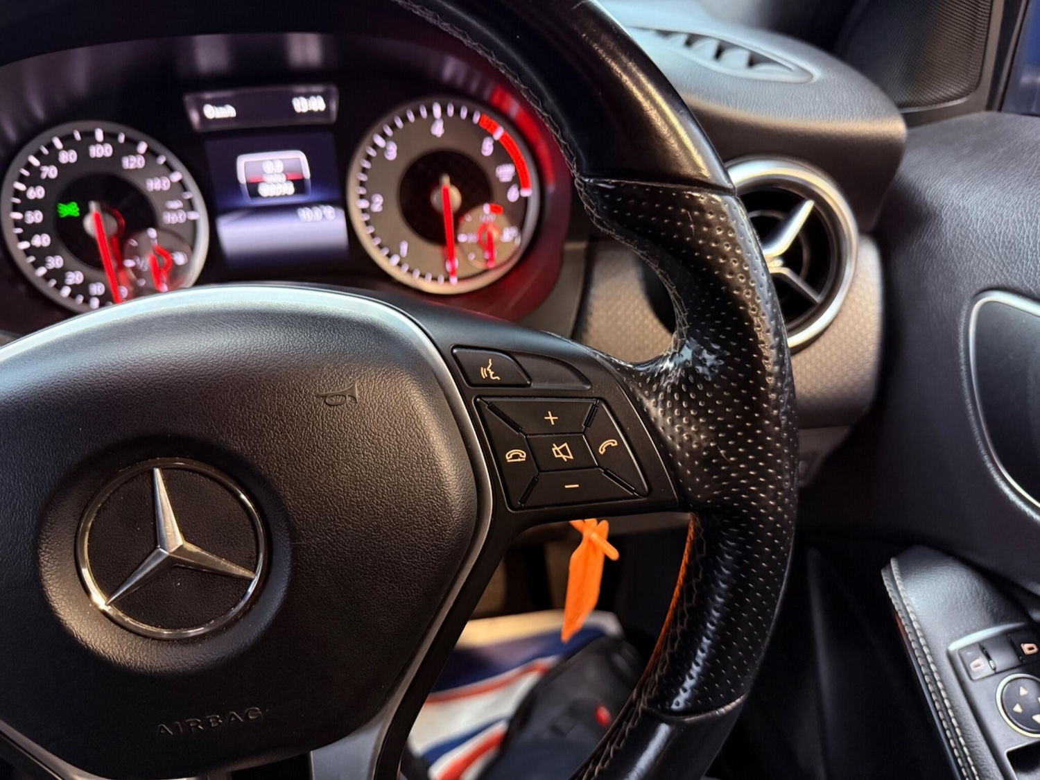 Used Mercedes-Benz A-Class 2014 for sale - 77101892: Photo 19