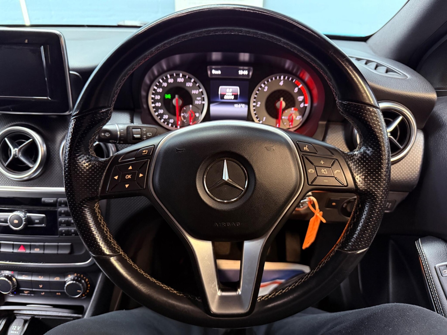 Used Mercedes-Benz A-Class 2014 for sale - 77101892: Photo 21