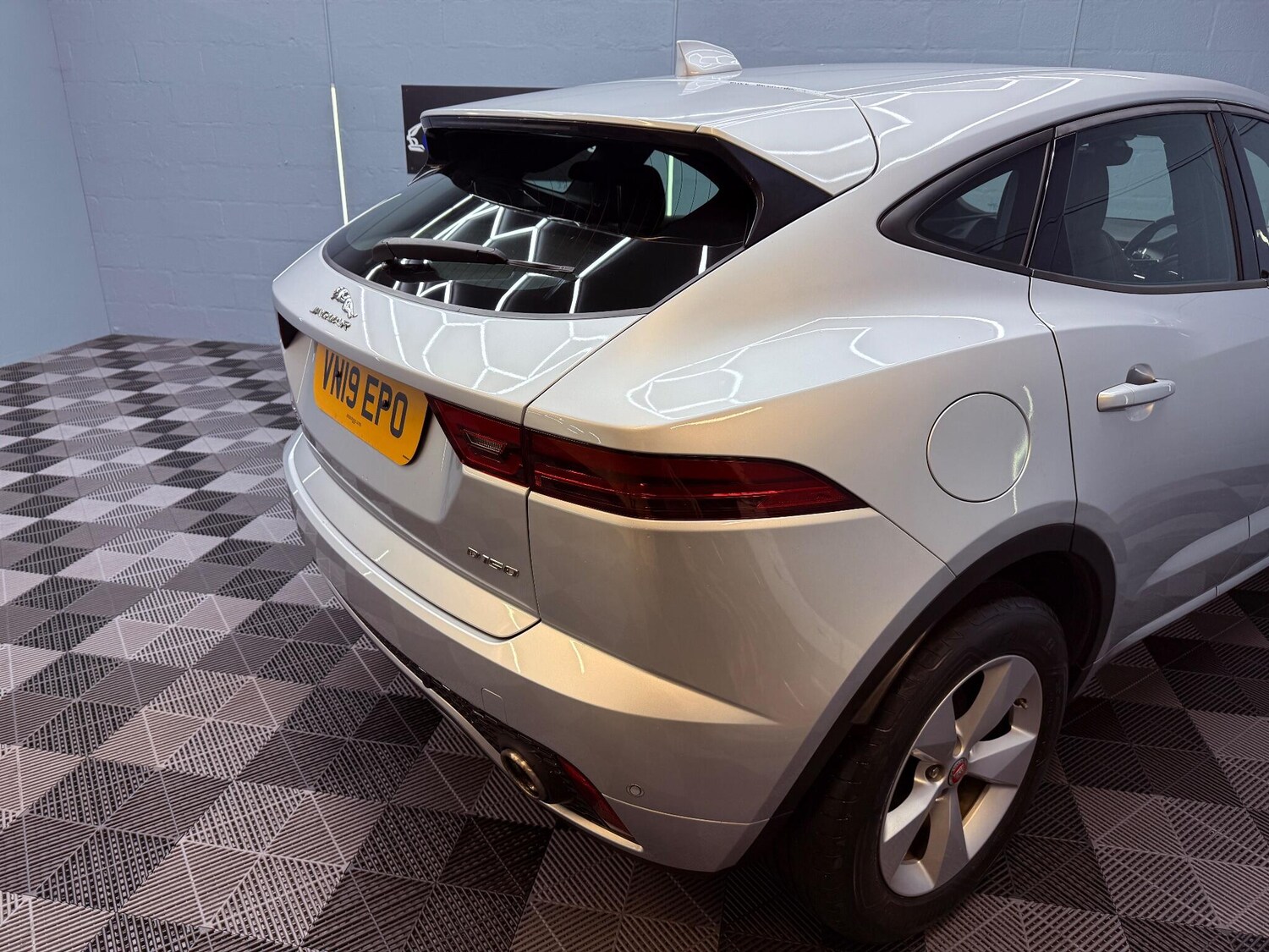 Used Jaguar E-Pace 2019 for sale - 76926960: Photo 42