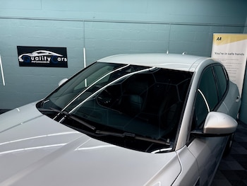 Used Jaguar E-Pace 2019 for sale - 76926960: Photo