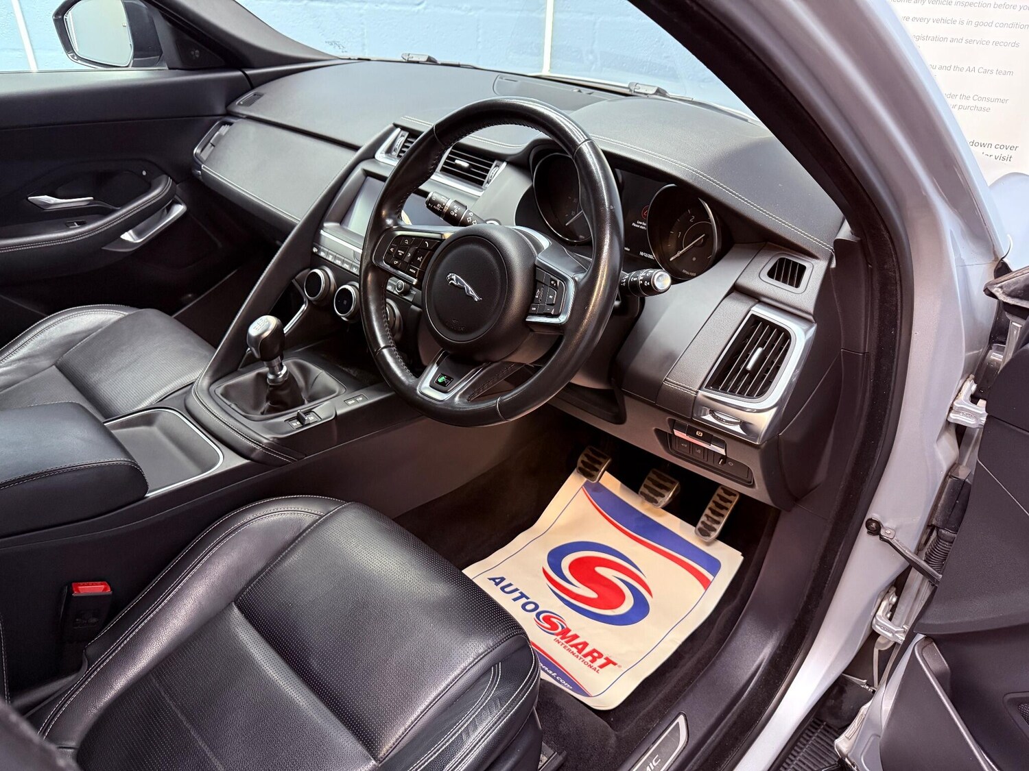 Used Jaguar E-Pace 2019 for sale - 76926960: Photo 59