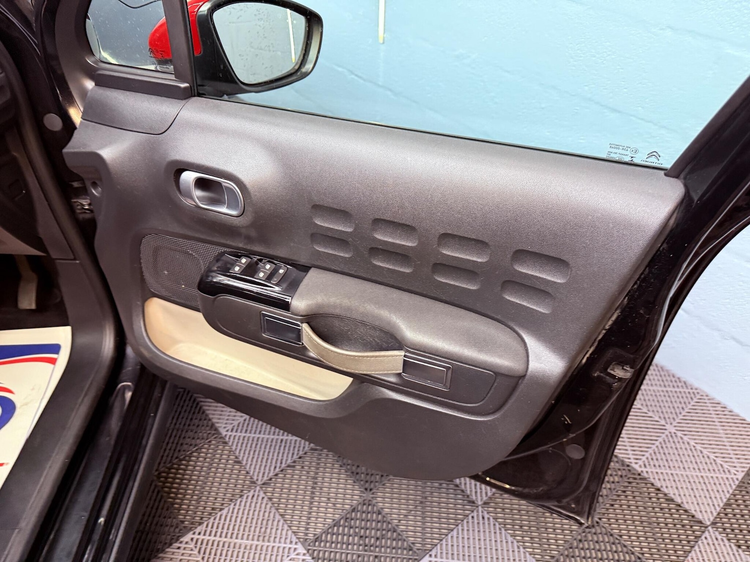 Used Citroen C3 2017 for sale - 76122612: Photo 29