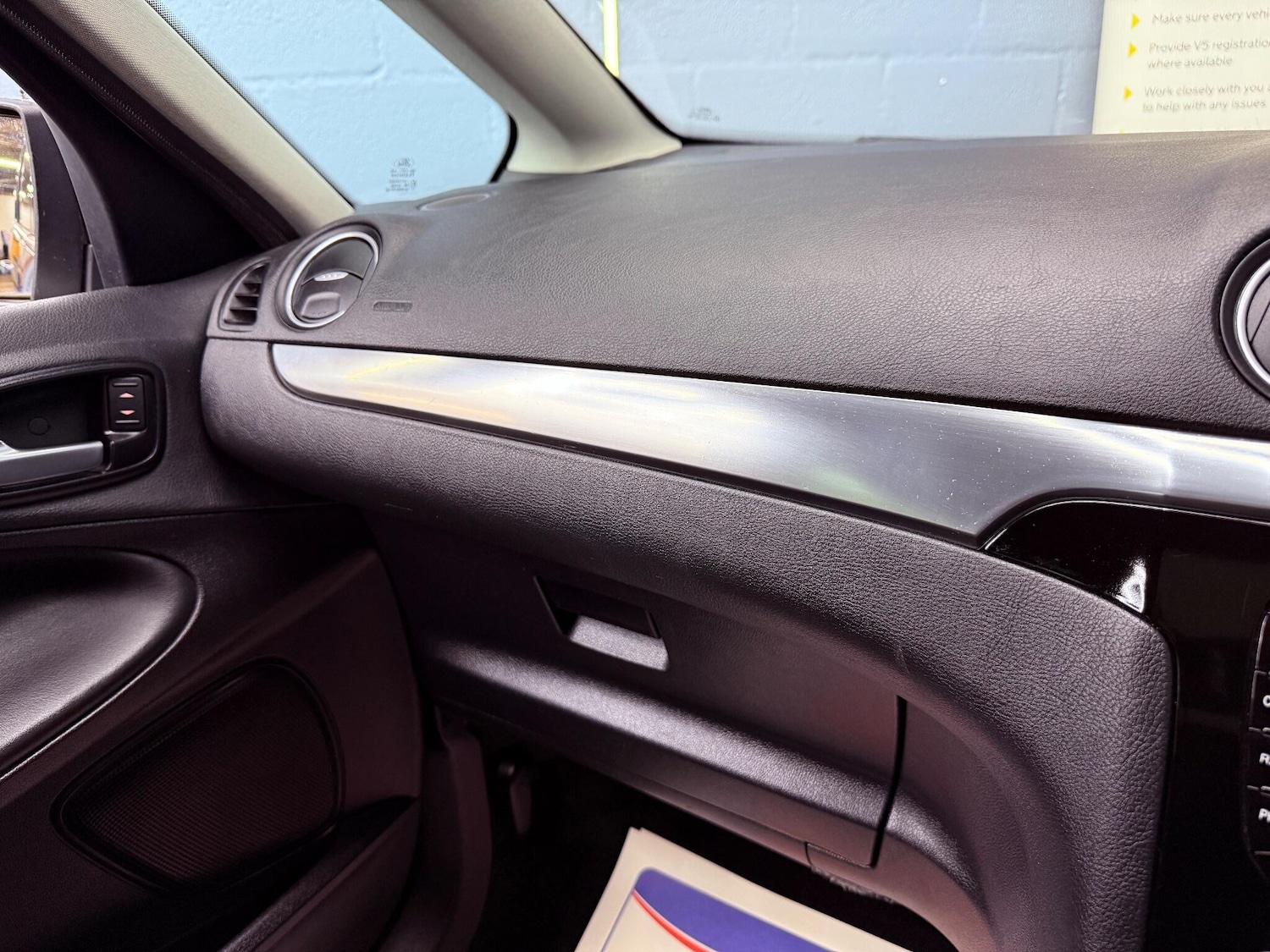 Used Ford S-Max 2011 for sale - 77574513: Photo 12