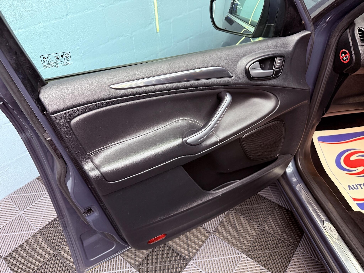 Used Ford S-Max 2011 for sale - 77574513: Photo 23