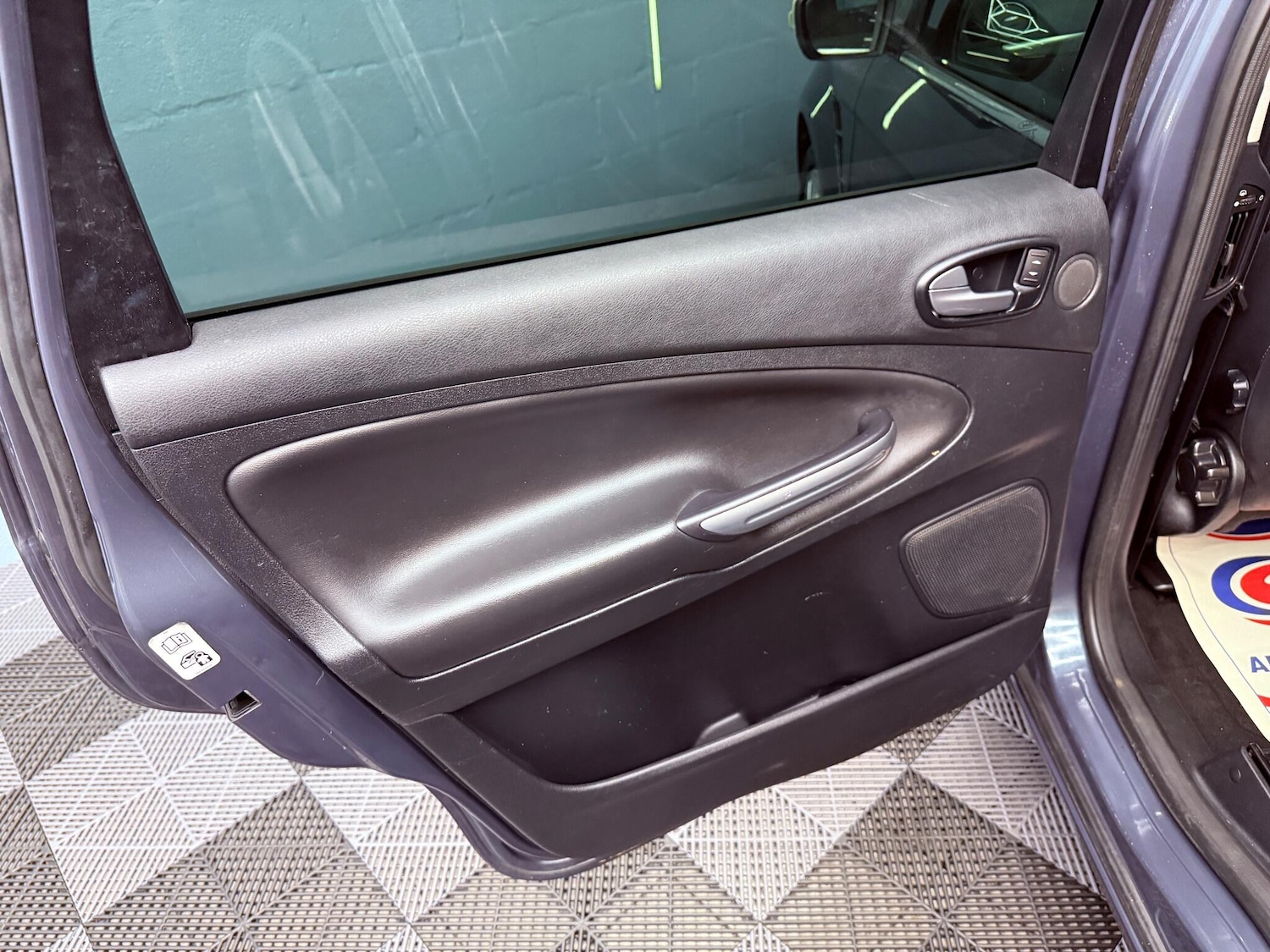 Used Ford S-Max 2011 for sale - 77574513: Photo 29