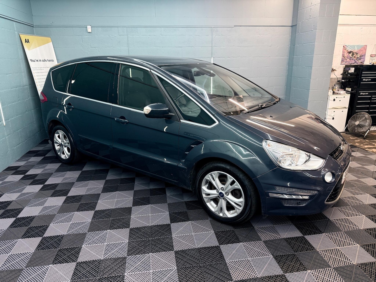 Used Ford S-Max 2011 for sale - 77574513: Photo 3