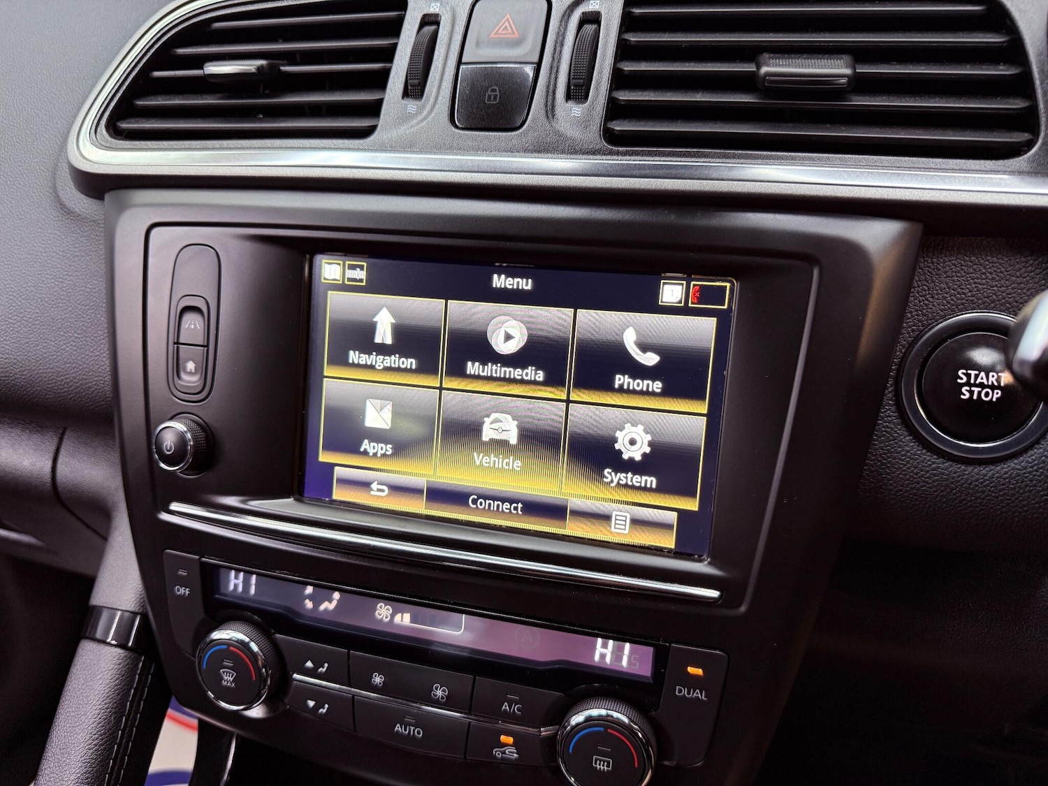 Used Renault Kadjar 2017 for sale - 76988280: Photo 42