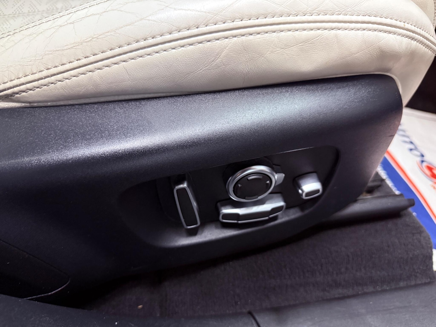 Used Land Rover Range Rover Velar 2019 for sale - 75493075: Photo 62