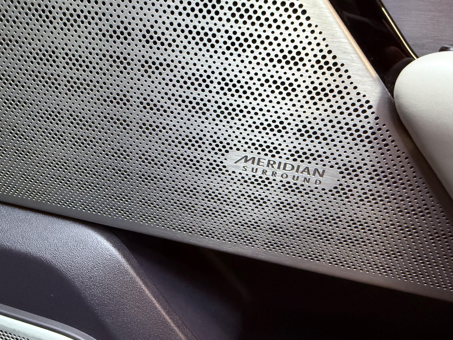 Used Land Rover Range Rover Velar 2019 for sale - 75493075: Photo 64