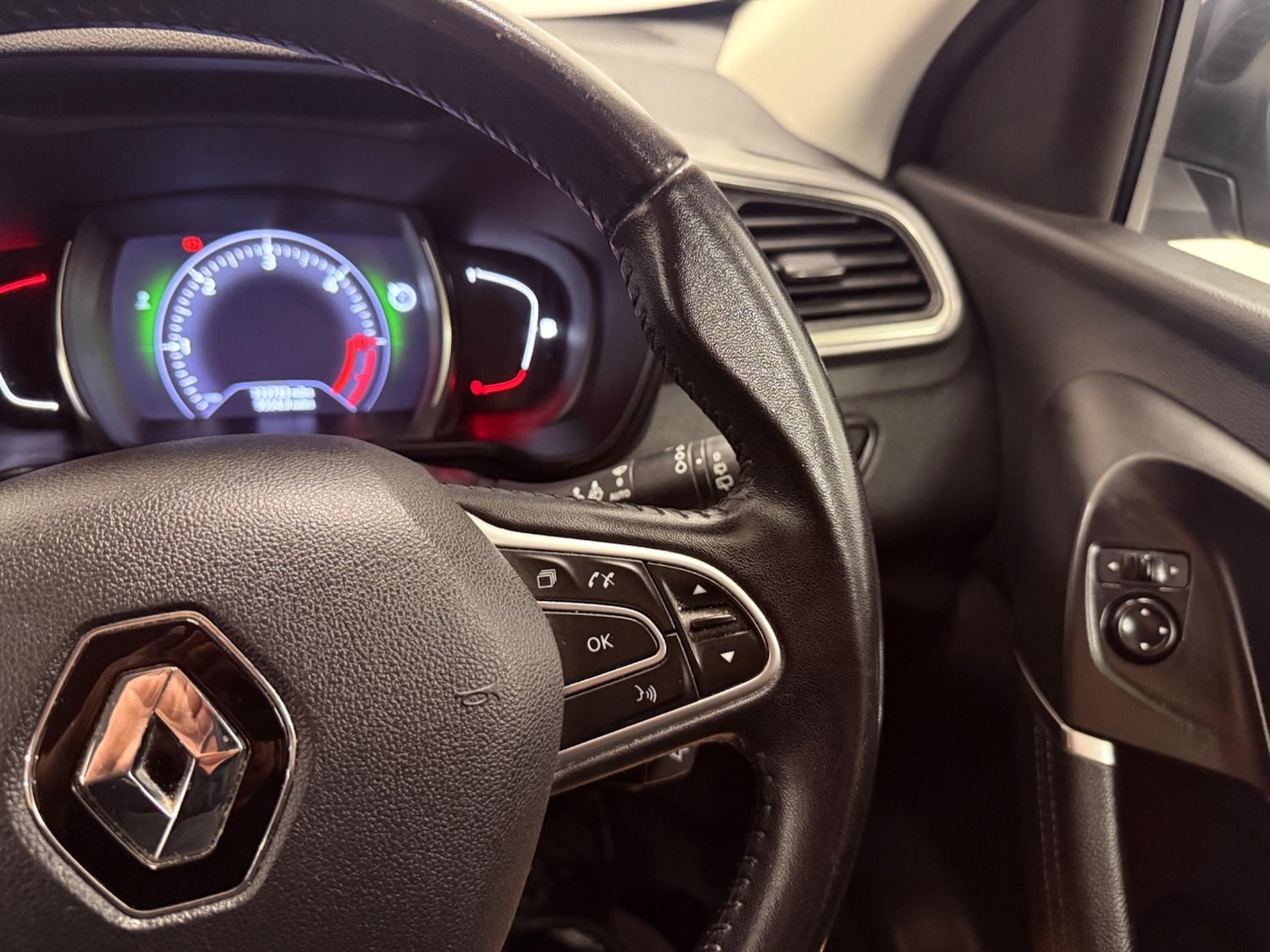 Used Renault Kadjar 2016 for sale - 76991288: Photo 37