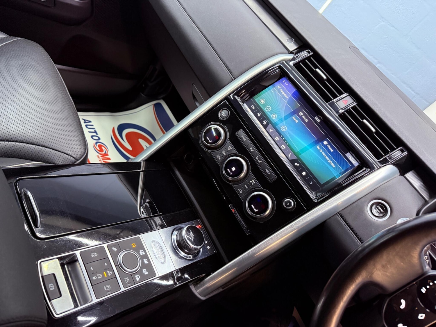 Used Land Rover Discovery 2018 for sale - 77395835: Photo 22