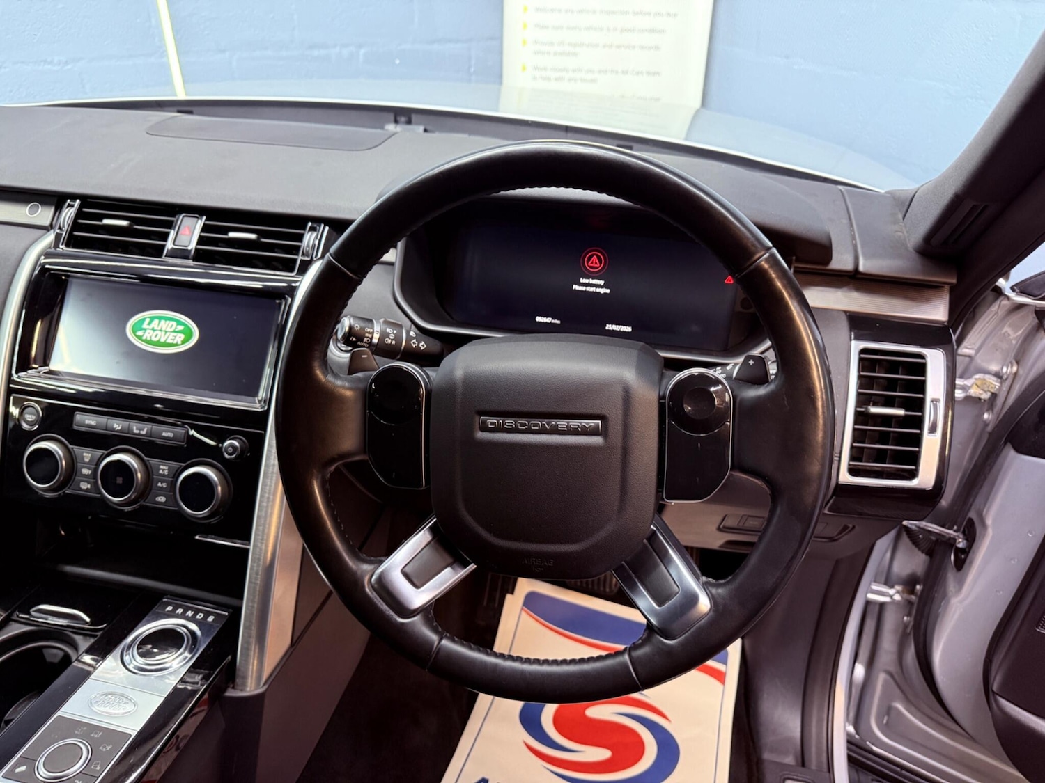 Used Land Rover Discovery 2018 for sale - 77395835: Photo 70