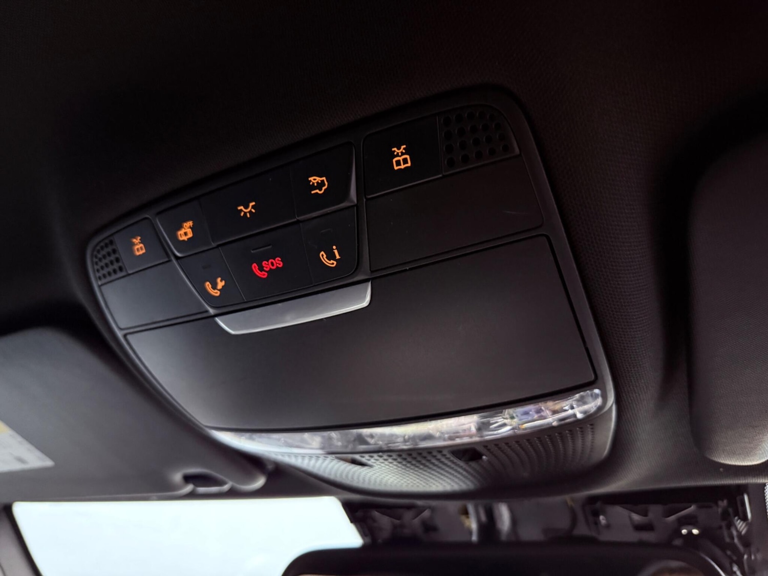 Used Mercedes-Benz C Class 2015 for sale - 77573953: Photo 12