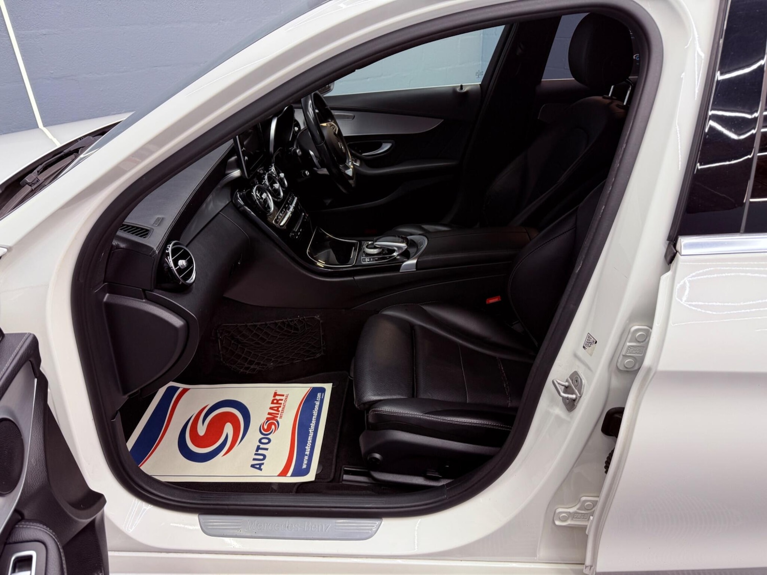 Used Mercedes-Benz C Class 2015 for sale - 77573953: Photo 26