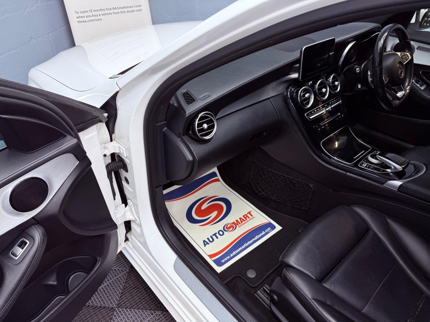 Used Mercedes-Benz C Class 2015 for sale - 77573953: Photo 28