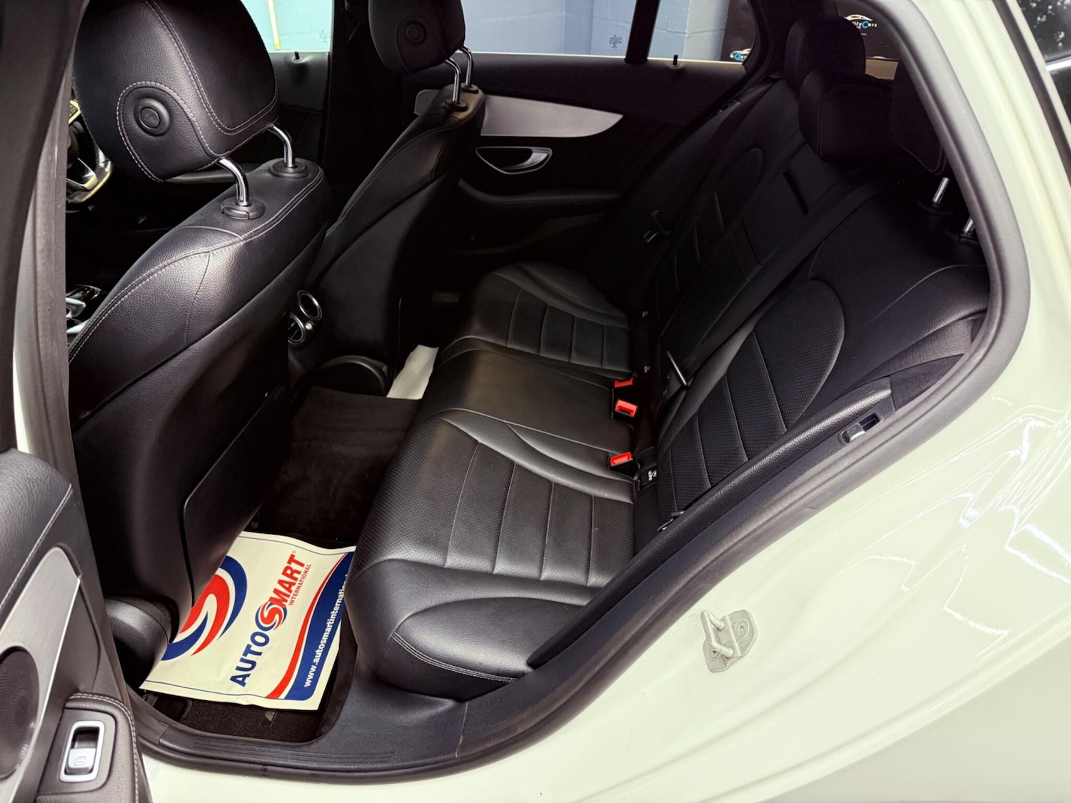 Used Mercedes-Benz C Class 2015 for sale - 77573953: Photo 31