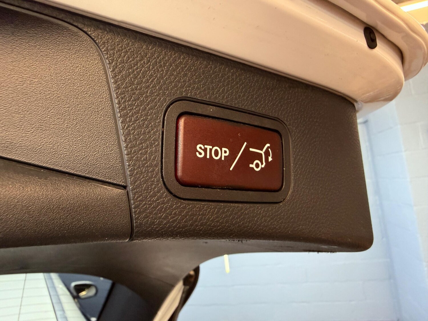 Used Mercedes-Benz C Class 2015 for sale - 77573953: Photo 35