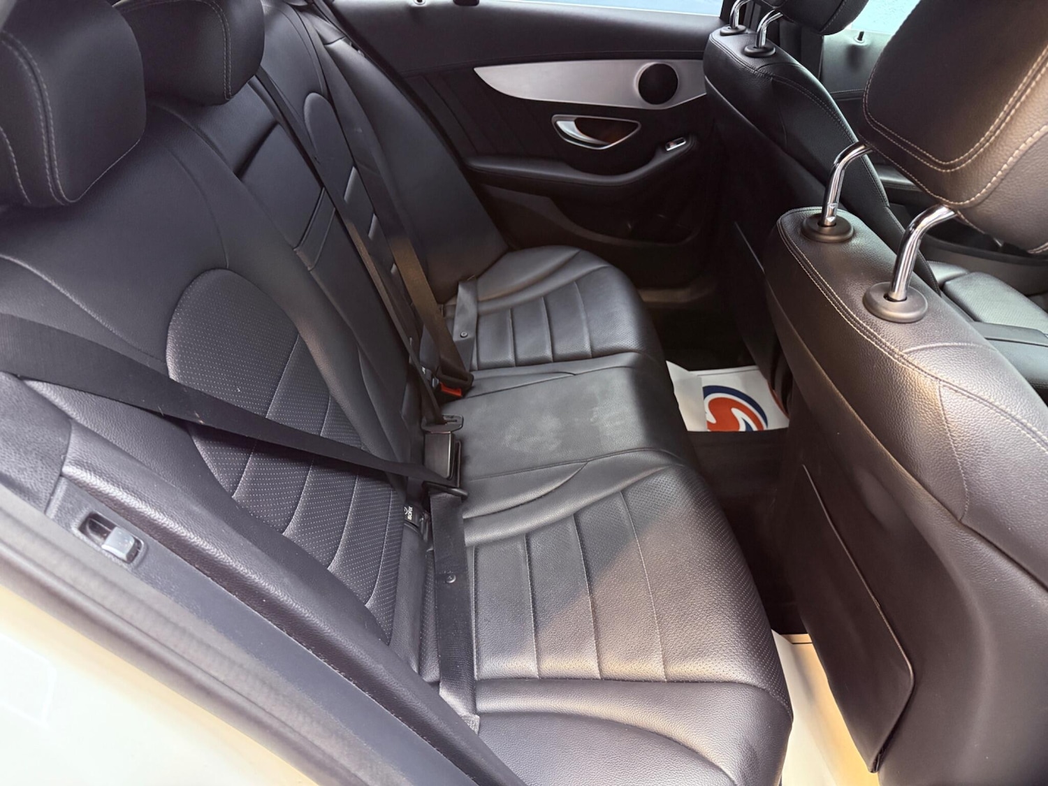 Used Mercedes-Benz C Class 2015 for sale - 77573953: Photo 44