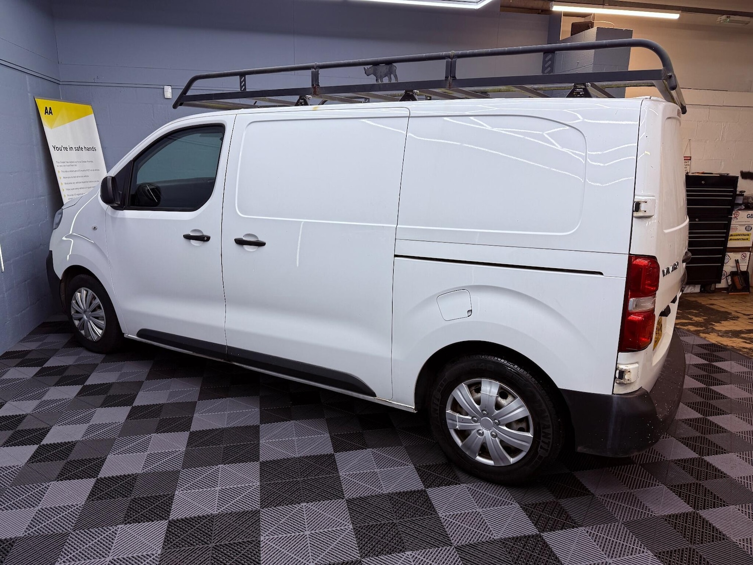Used Vauxhall Vivaro 2019 for sale - 76671213: Photo 31