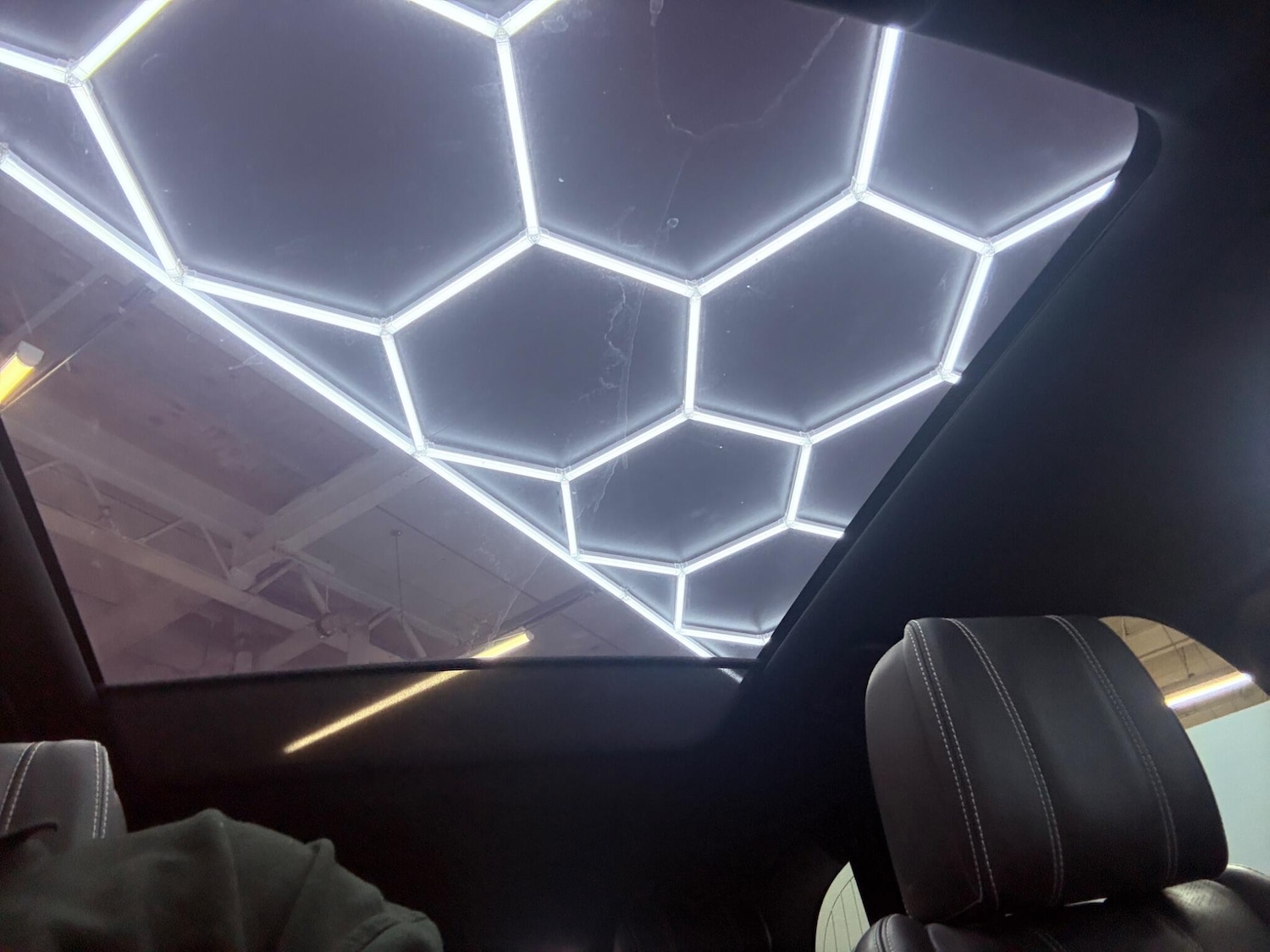 Used Land Rover Range Rover Velar 2017 for sale - 78204318: Photo 10