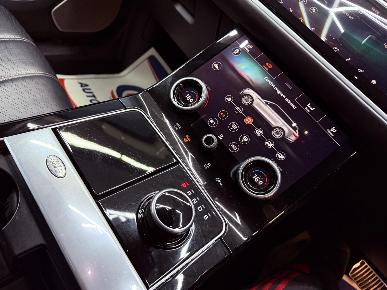 Used Land Rover Range Rover Velar 2017 for sale - 78204318: Photo 23